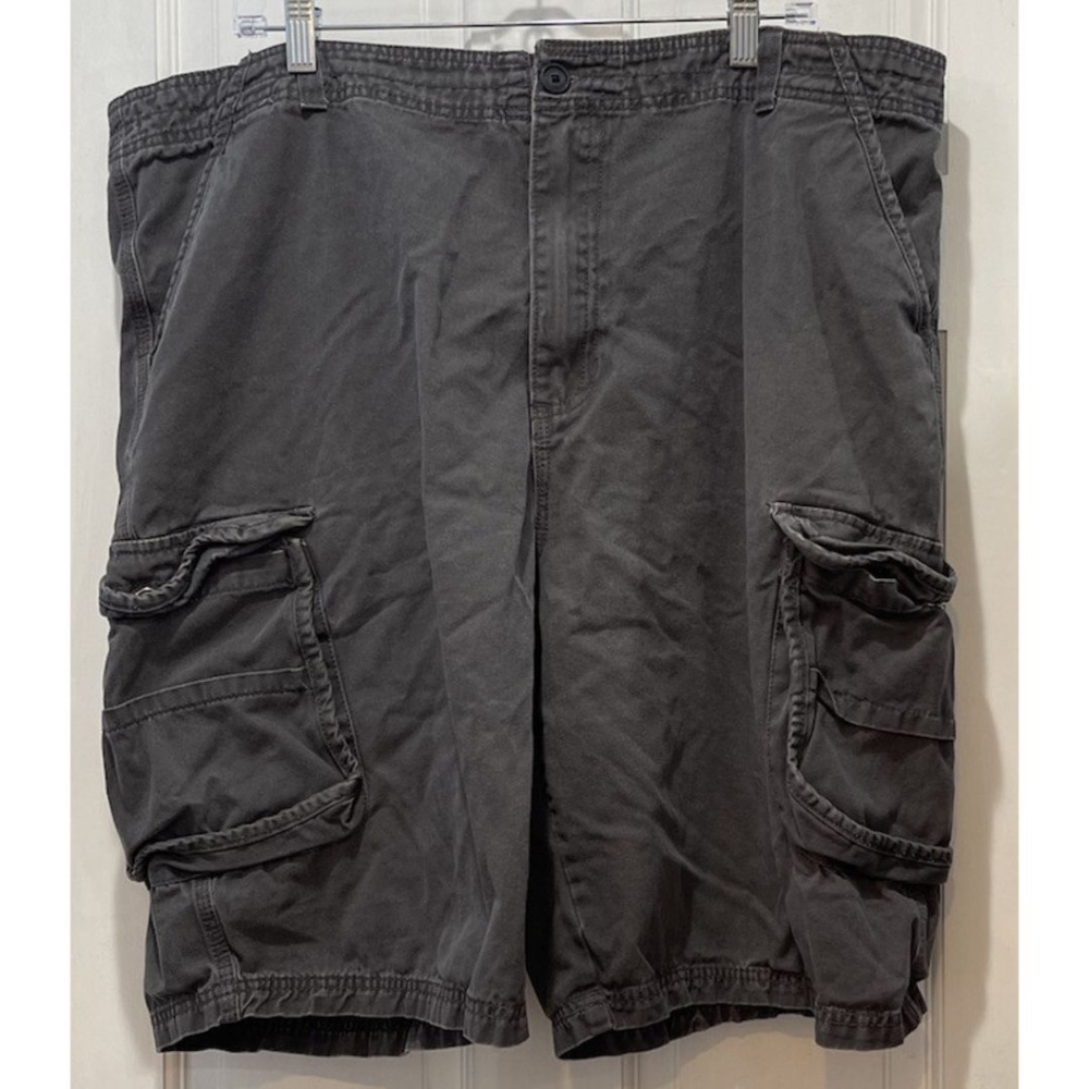 Swiss Cross Gray Cargo Shorts Men’s Size 40 (42x10)